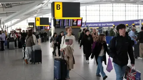 Heathrow One of Several Airports Affected by Digital Breach on Check-In Software